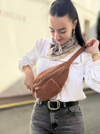 Sac banane femme effet velours – Marine, noir et camel