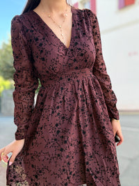 Robe fleurie chocolat femme à dos smocké