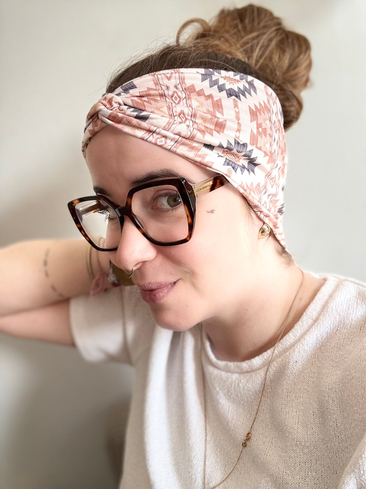 🐆 Bandeau cheveux épais imprimé – Le détail qui change tout