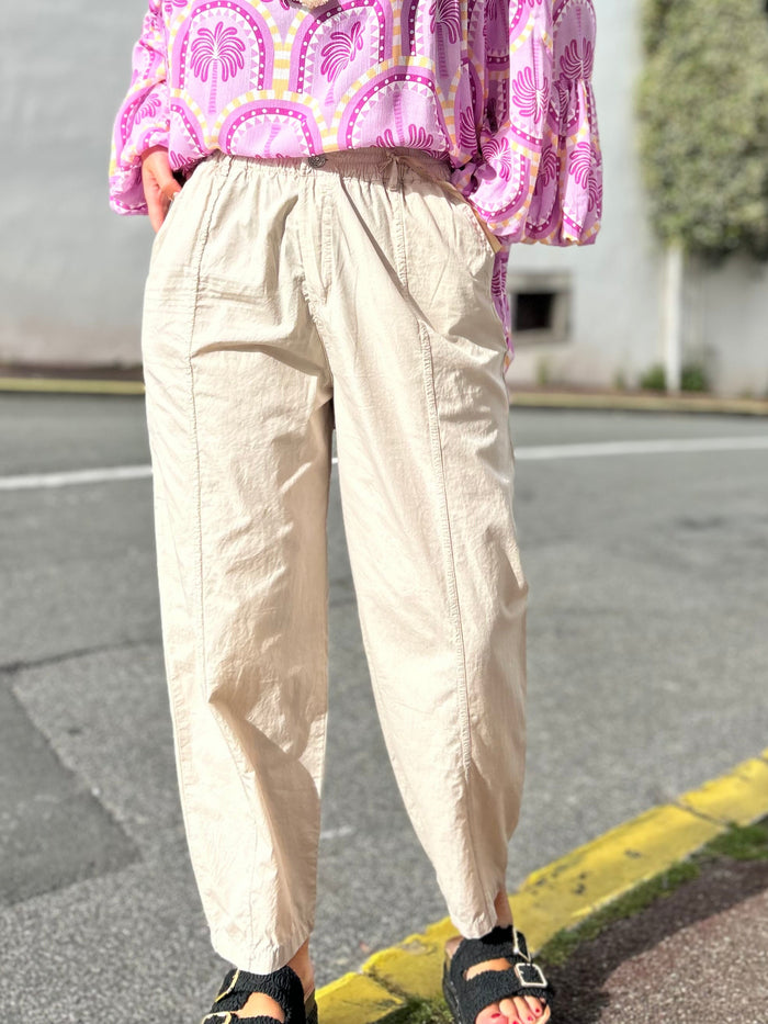 pantalon barrel beige été 2026 