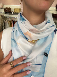 Foulard Aimant Magnétique – Touche Chic & Pratique