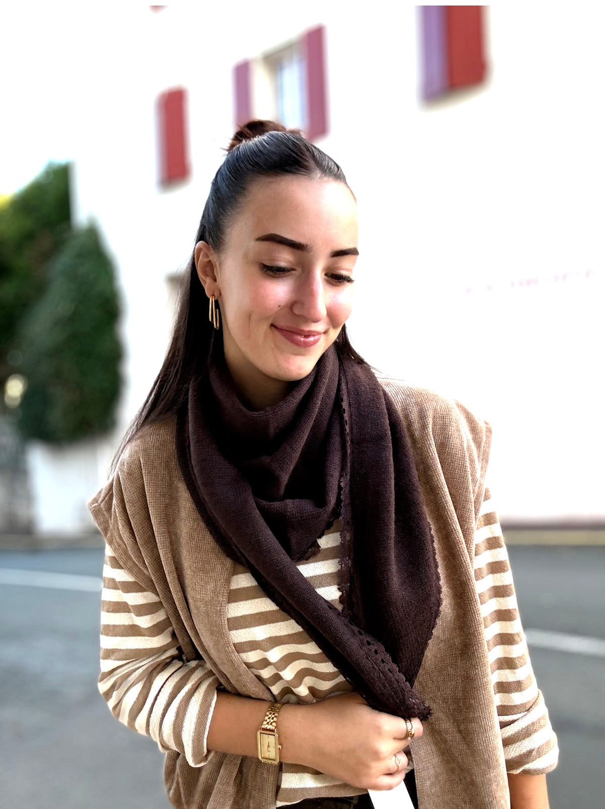 Écharpe femme en viscose avec bordure ajourée
