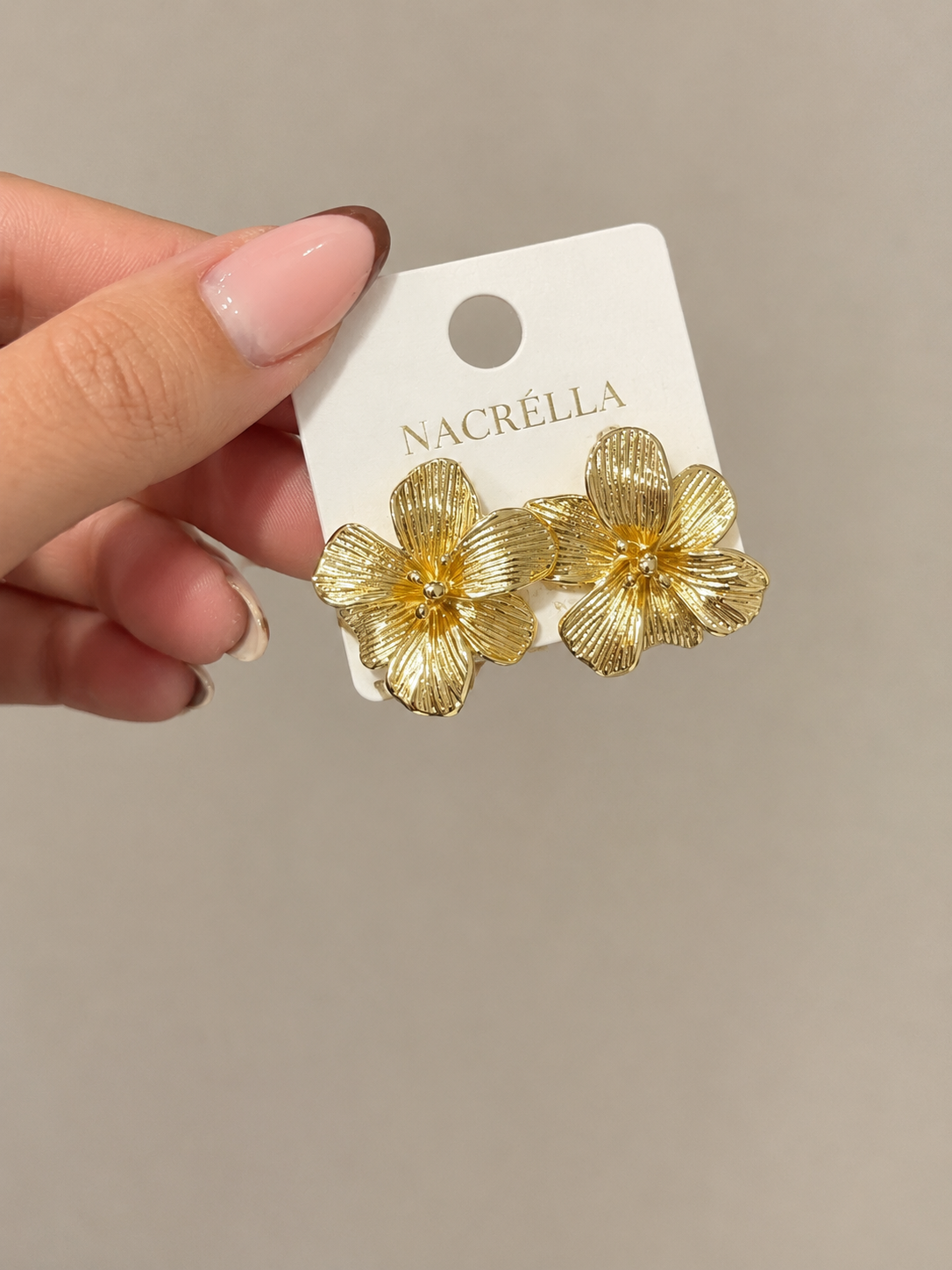 Boucles d’oreilles fleurs dorées en acier inoxydable