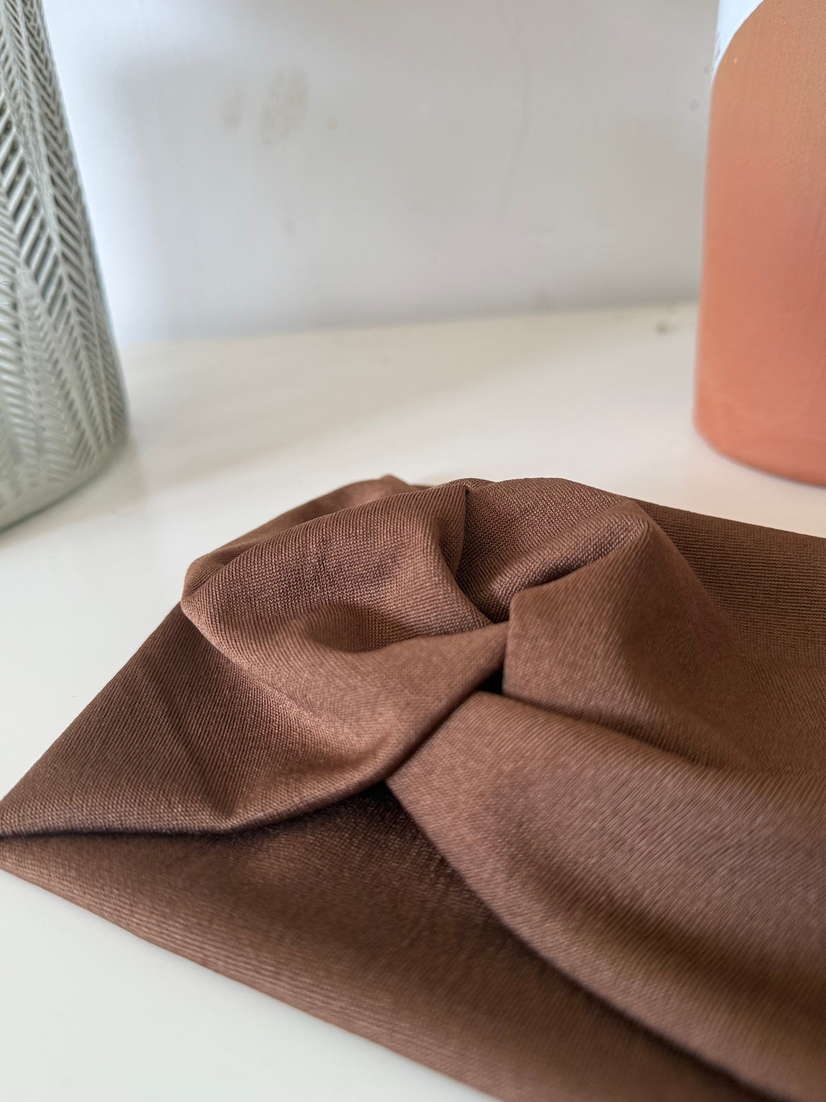 ✨ Bandeau cheveux épais croisé – Maintien parfait & confort absolu