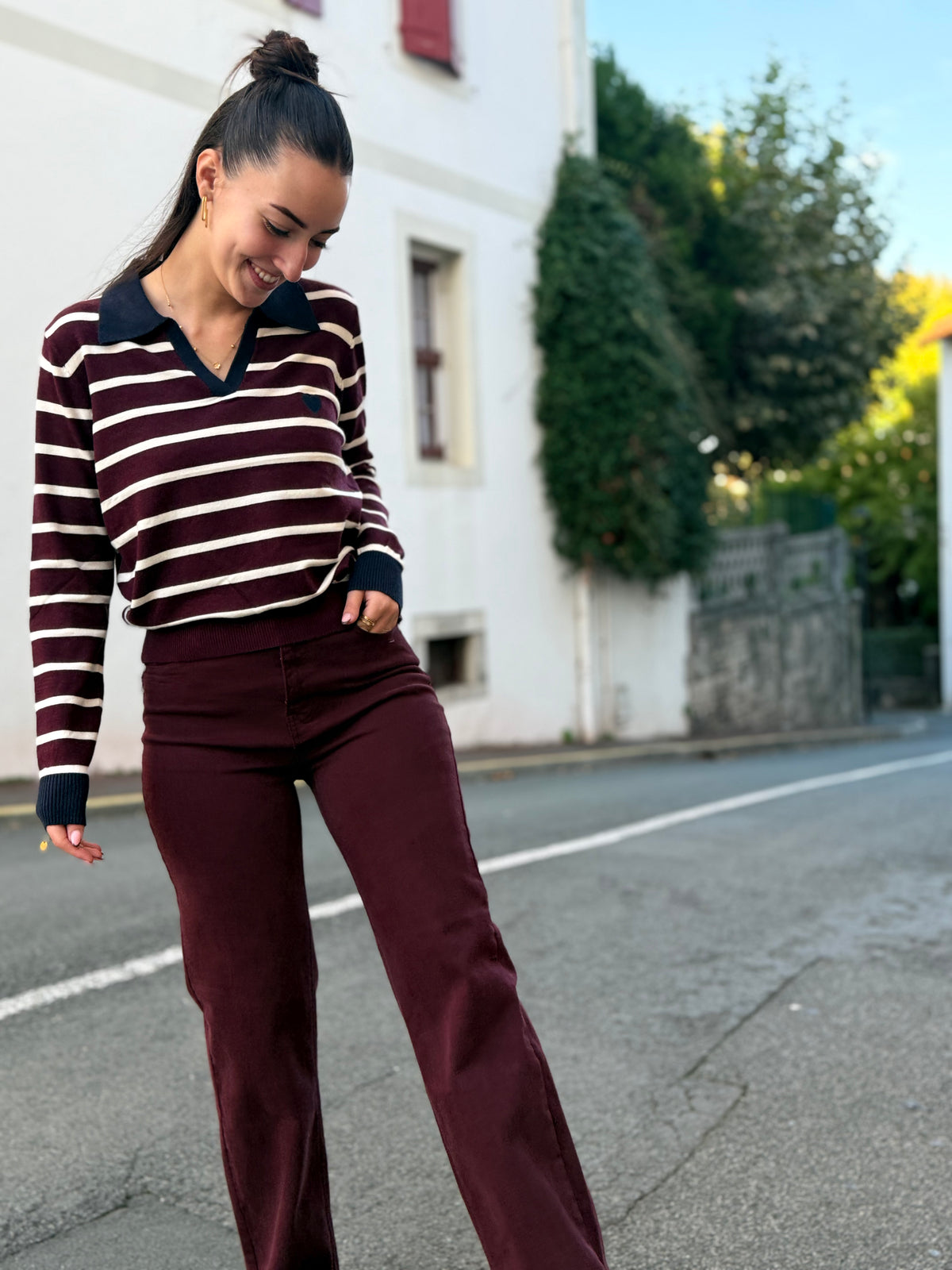 Pull femme col polo rayé bordeaux et crème – cœur brodé