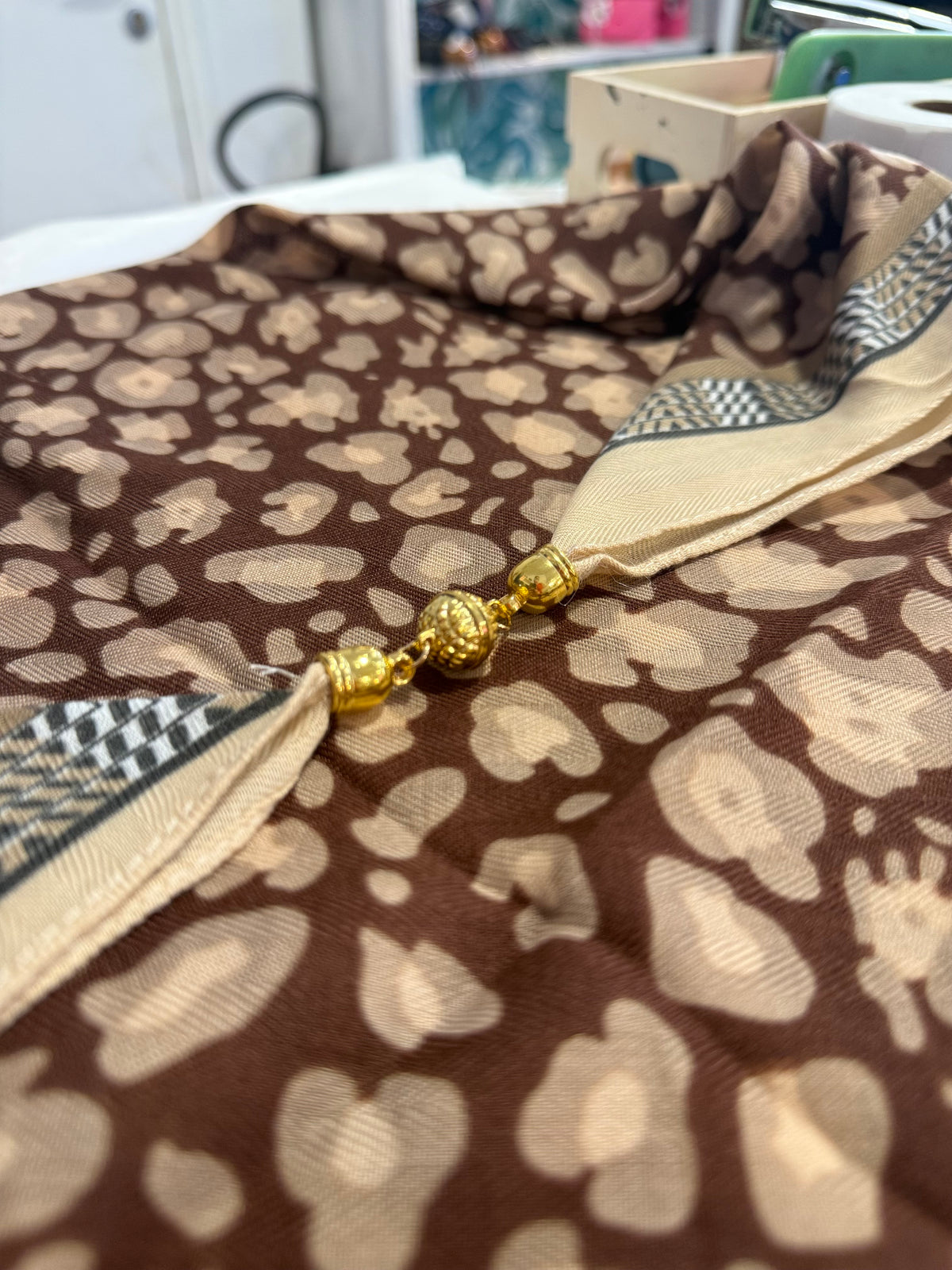 Foulard Carré Magnétique - Notre Bestseller