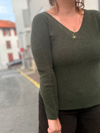 Pull col V — 8 couleurs | Matières nobles | Modadom