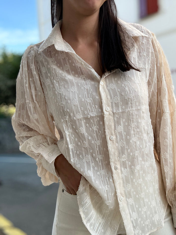 Blouse chemise brodée détails dorés femme