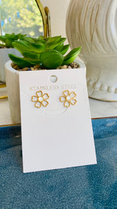 Boucles d’oreilles acier - fleurs