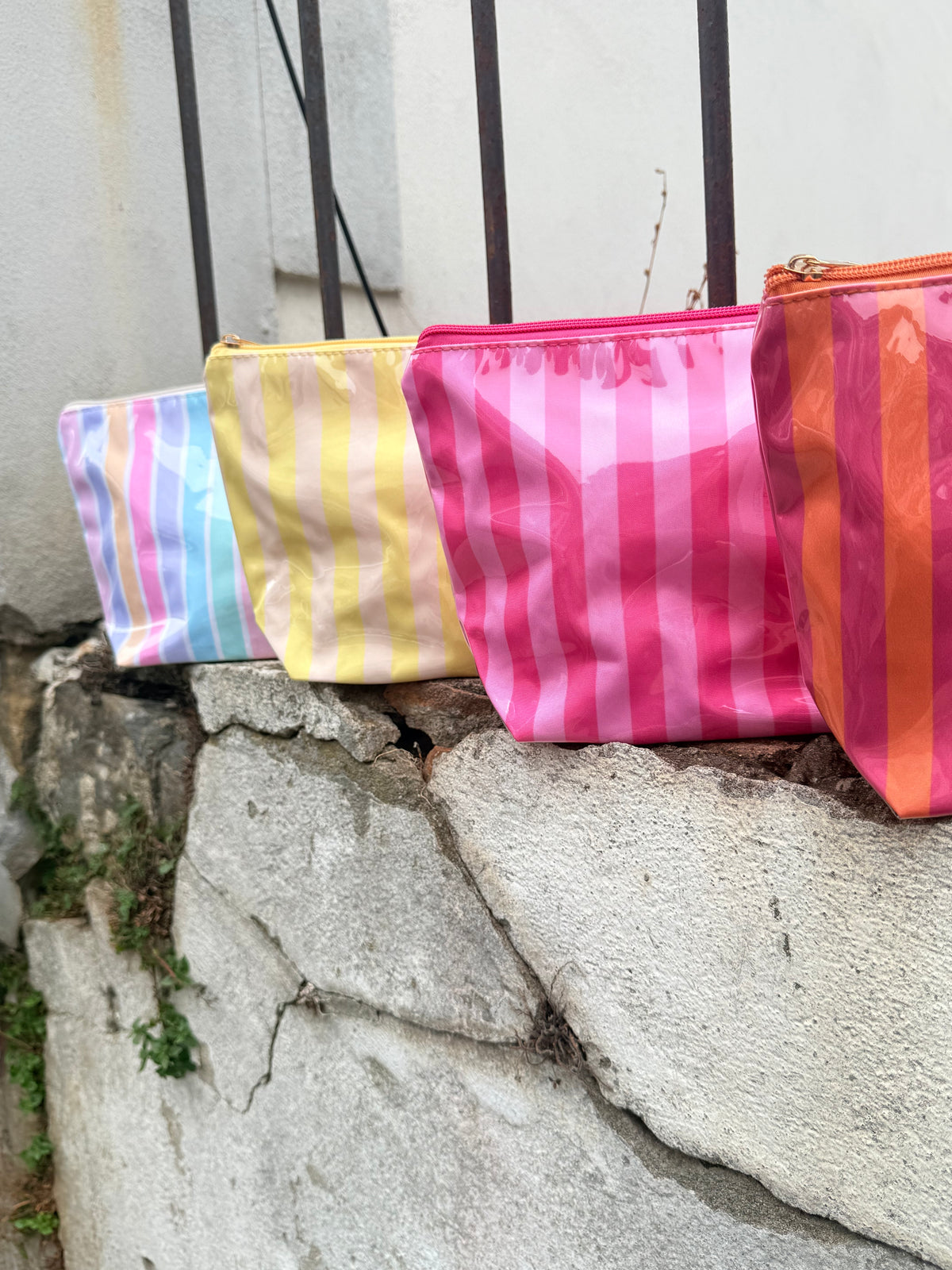 Trousse Étanche | Format Idéal | Plusieurs Couleurs | Modadom