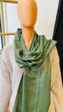 Foulard vert fluide pailletée