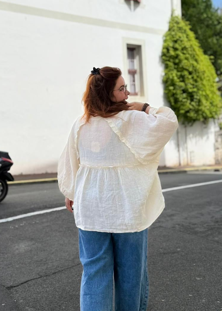 Blouse beige lain tendance 