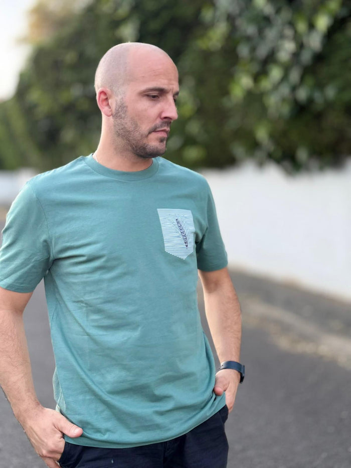 T-shirt Sakela EZ KEXA vert – Coton Ultra Doux | Marque Basque