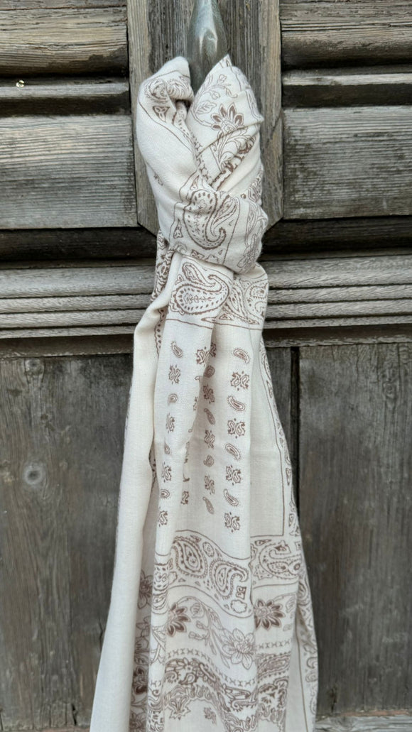 Echarpe-imprimé-beige-femme-modadom