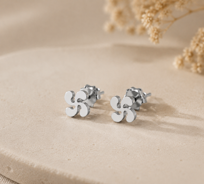 Boucles d'oreilles croix basque lauburu acier inoxydable argenté - puces mini ~8mm - Modadom