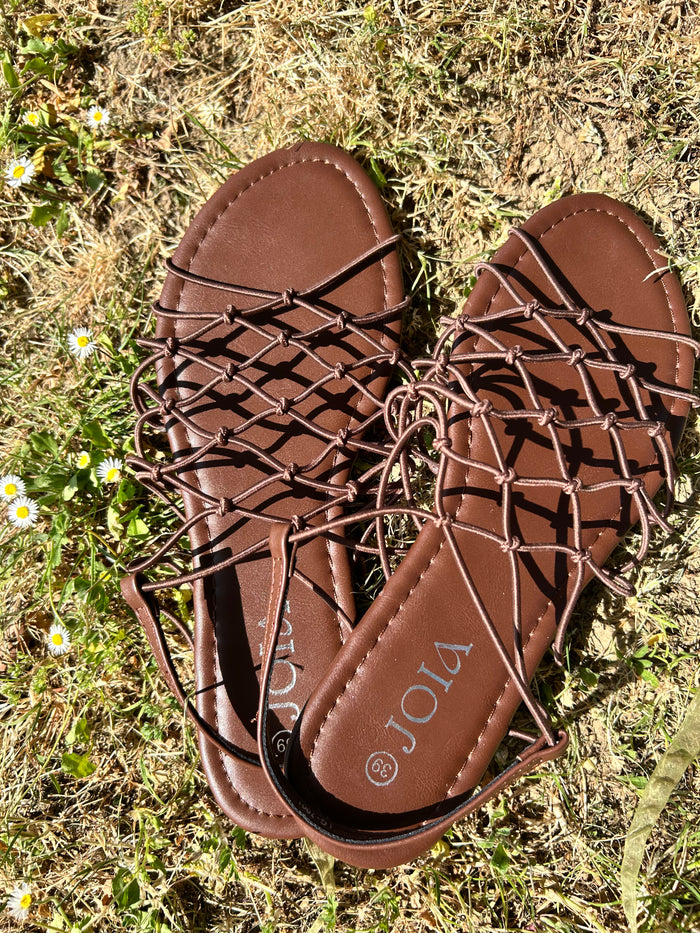 Sandales Plates Femme Lanières Tressées Marron – Style Gladiateur Boho Chic