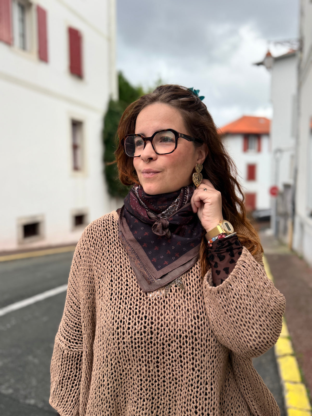 Foulard carré femme imprimé en viscose – 85 × 85 cm