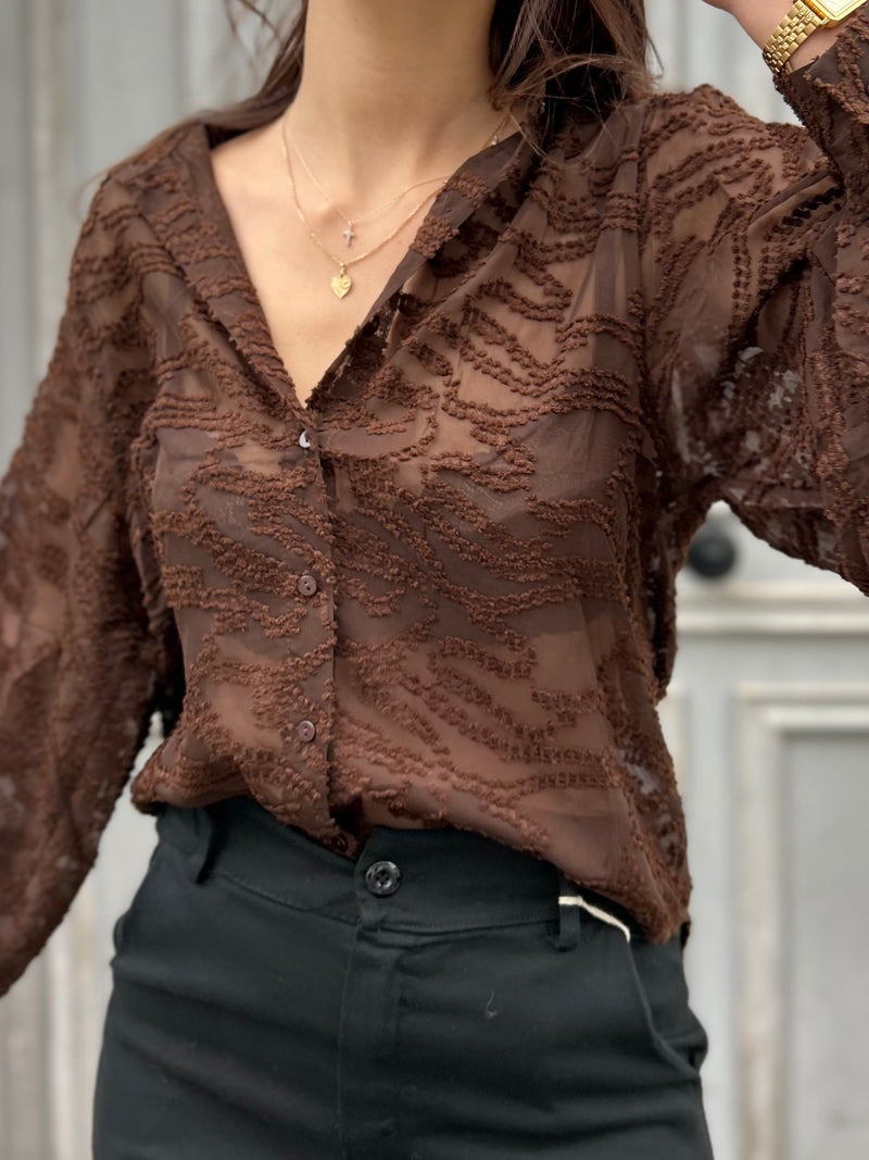 🌟 Blouse texturée marron – Élégance et légèreté