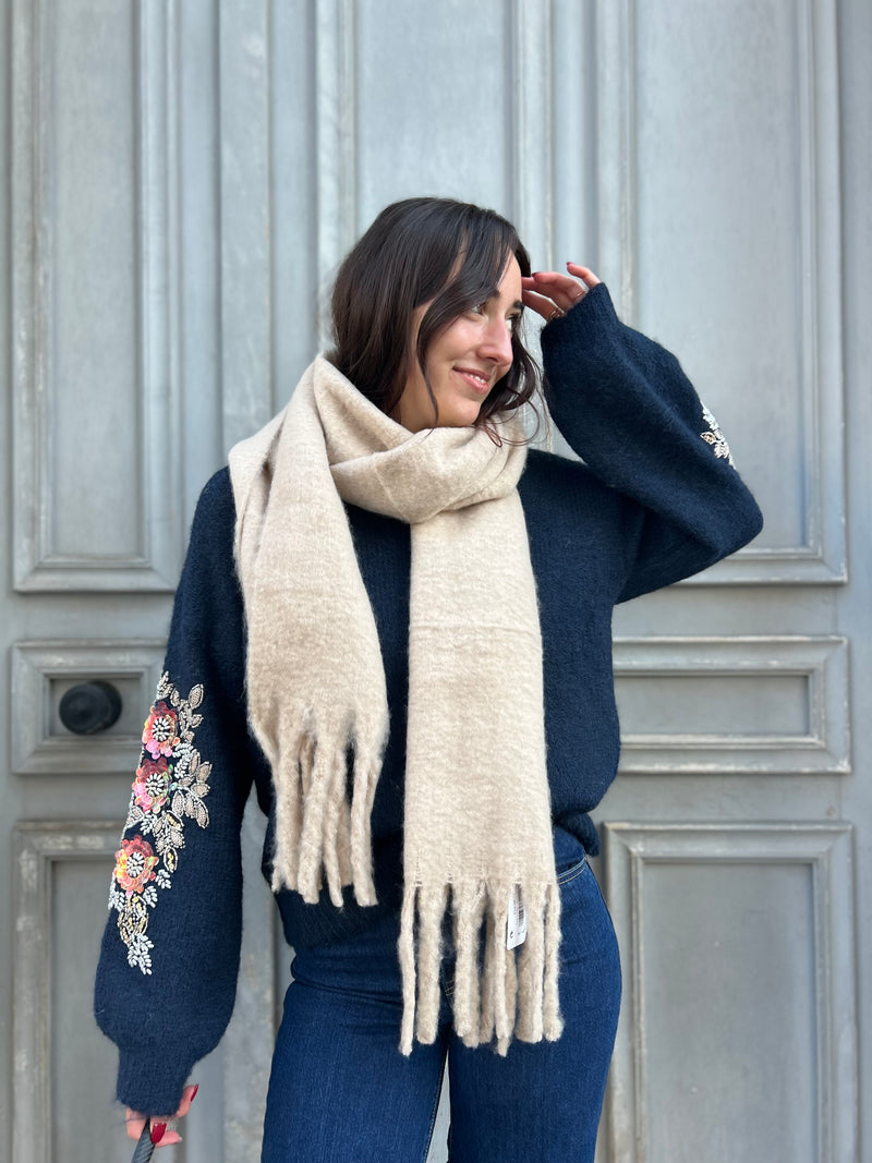 ✨ Écharpe Unie Beige – La valeur sûre de ton dressing