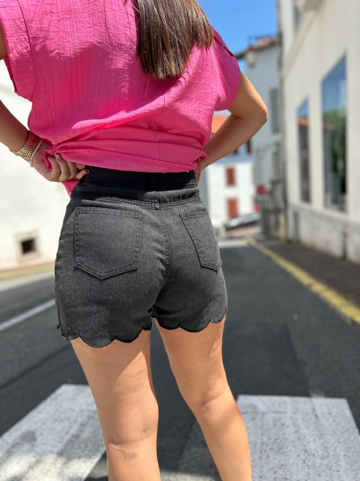 Short Tulipe Rock Noir – Jean Premium Femme Coupe Bohème