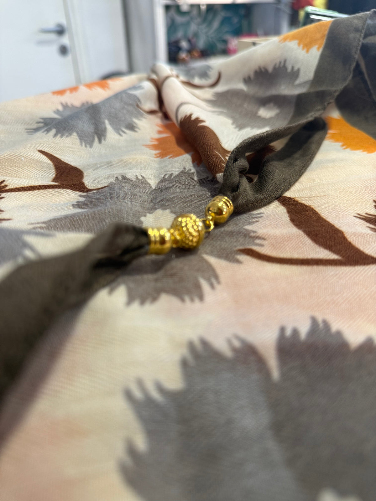 Foulard Carré Magnétique - Notre Bestseller