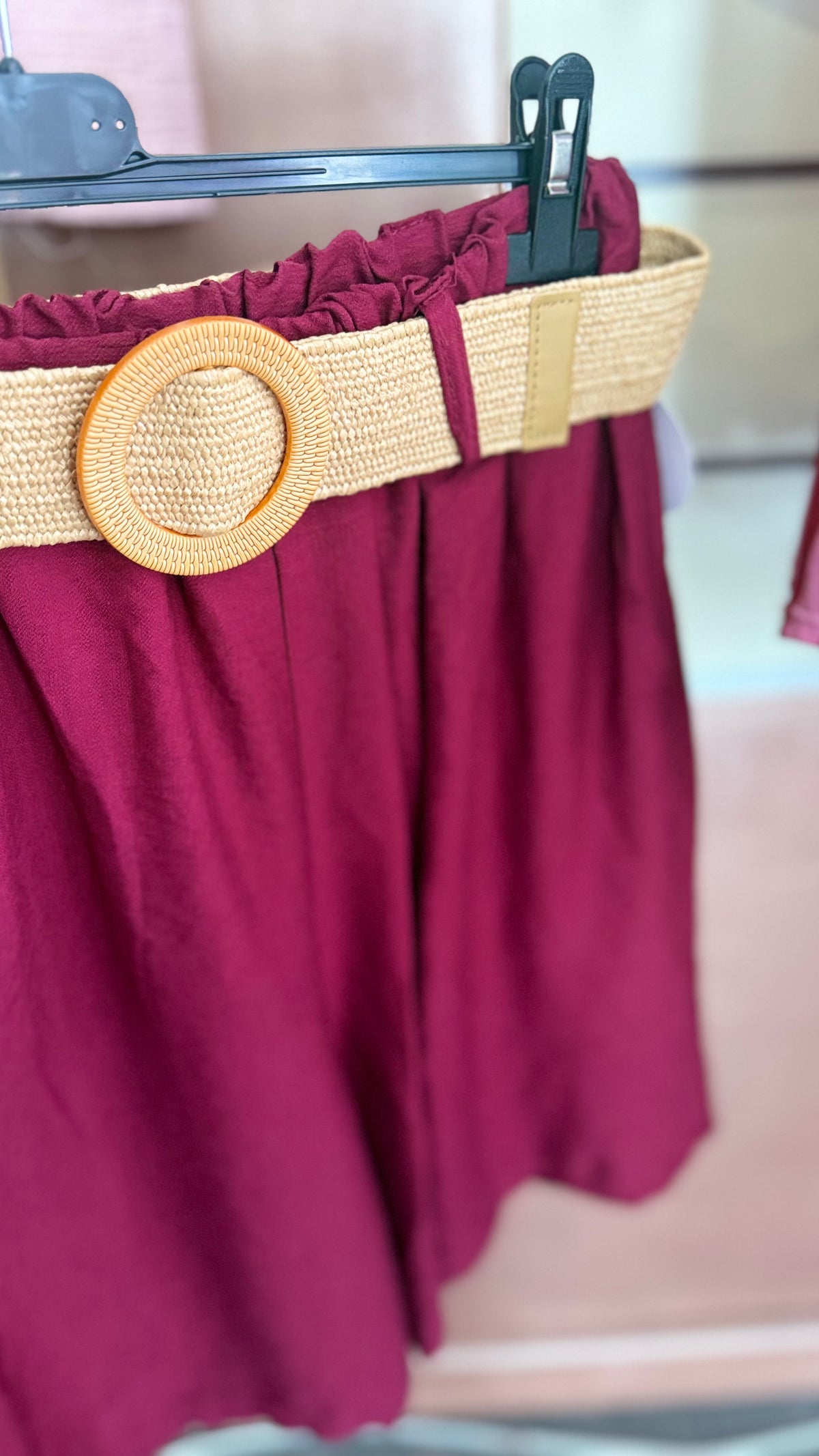 Short - effet lin - avec ceinture - plusieurs couleurs