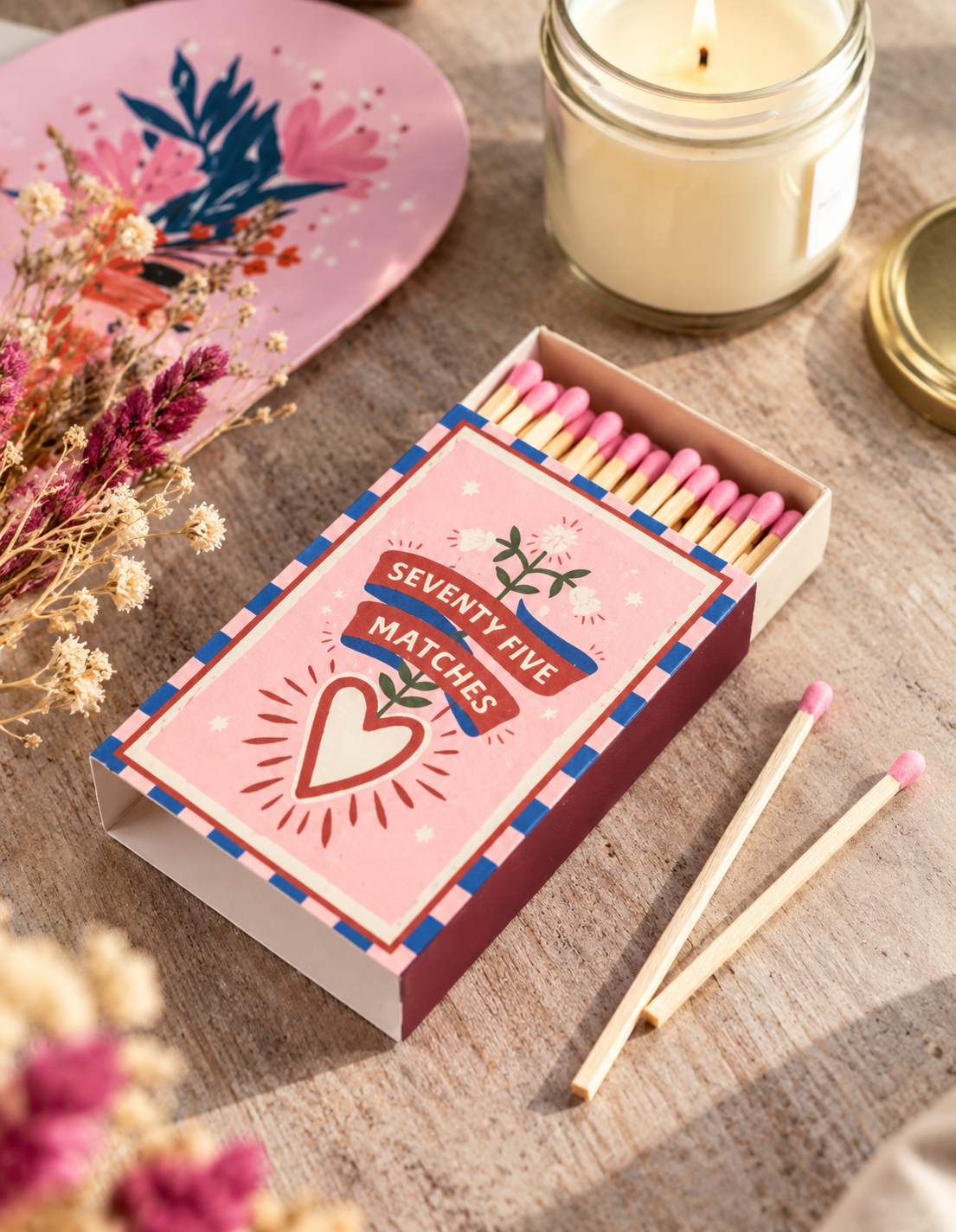 Boîte de 75 allumettes A Dopo Hearts Rose PADDYWAX
