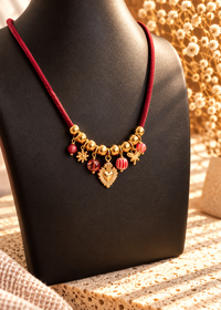 Collier femme coloré à cordon cuir réglable, convertible en bracelet