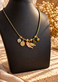 Collier femme coloré à cordon cuir réglable, convertible en bracelet