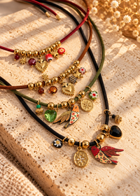 Collier femme coloré à cordon cuir réglable, convertible en bracelet