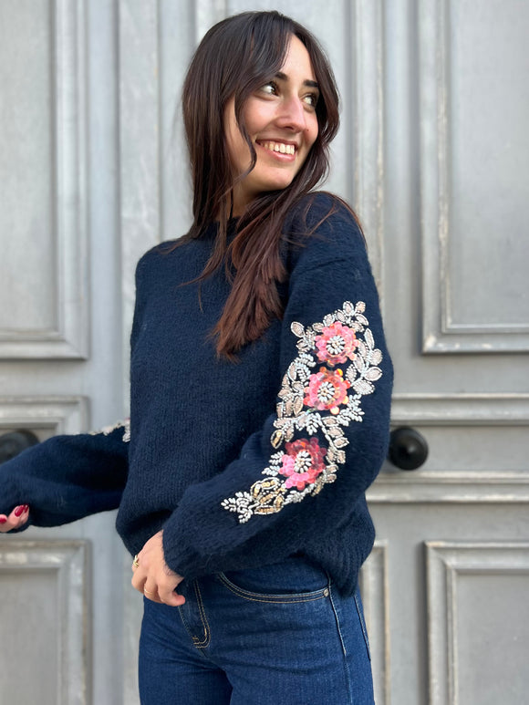 PULL élégance brodée 🎄🥂