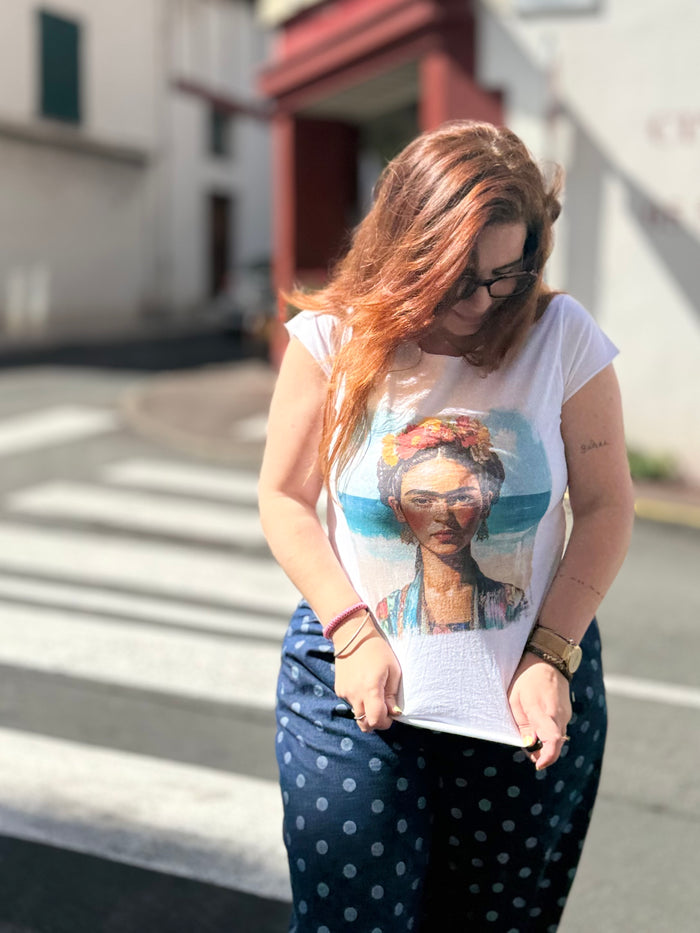Tee-shirt Frida Kahlo – Légèrement Délavé