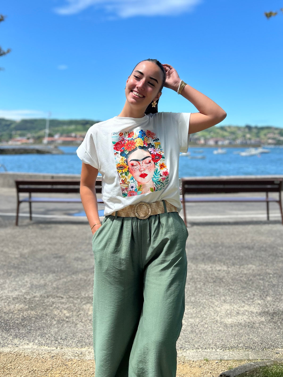 Tee shirt Frida Kahlo fleurie 