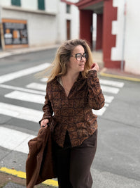 🌸 Chemise imprimée "Carmel" – L’allure vintage qui change tout