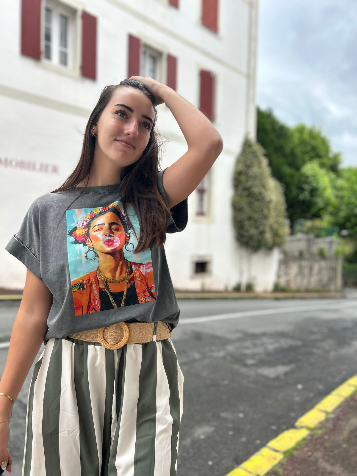 T-shirt Frida Kahlo – Imprimé Artistique Taille Unique