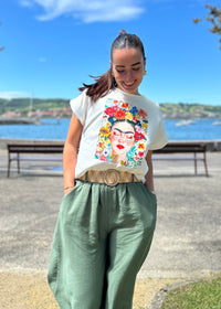 Tee shirt Frida Kahlo fleurie 