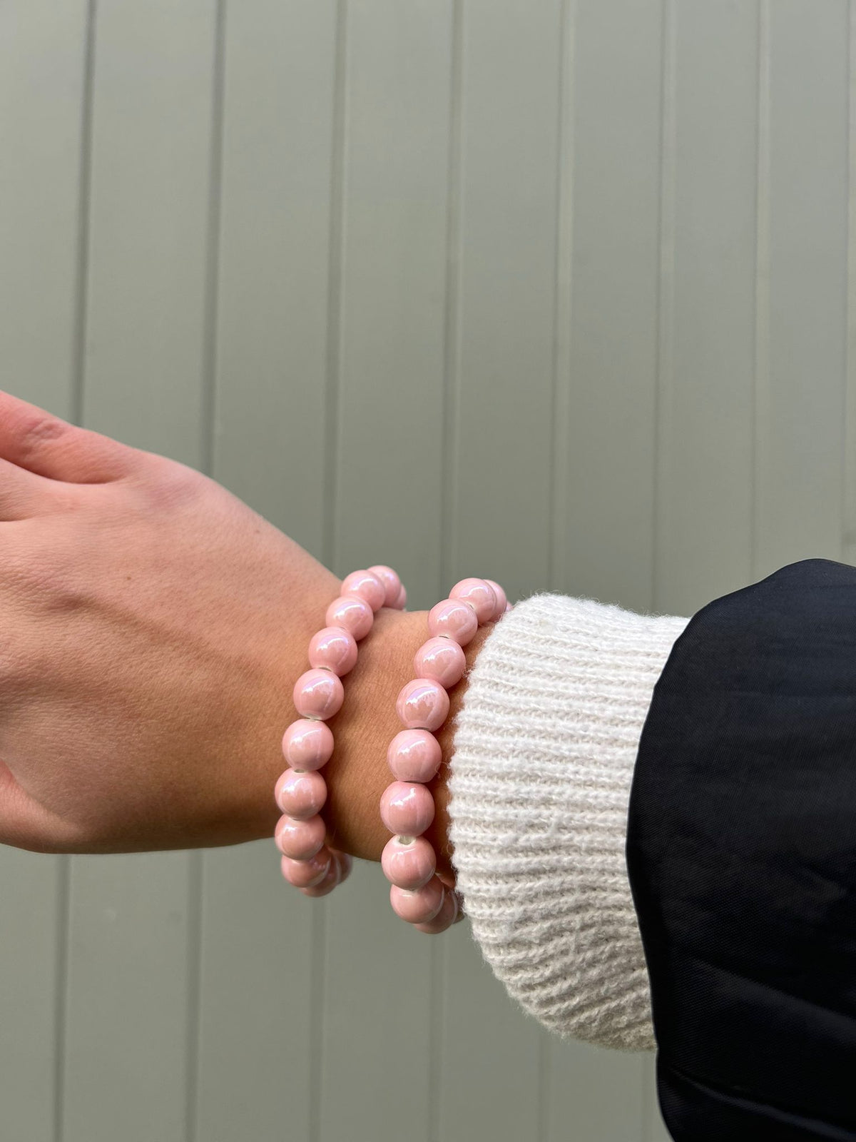 🌈 Bracelet Perlé Élastique – Couleurs Arc-en-Ciel & Bonne Humeur