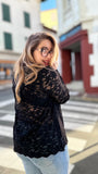 ✨ Top dentelle noire "Clara" – Élégance à fleur de peau