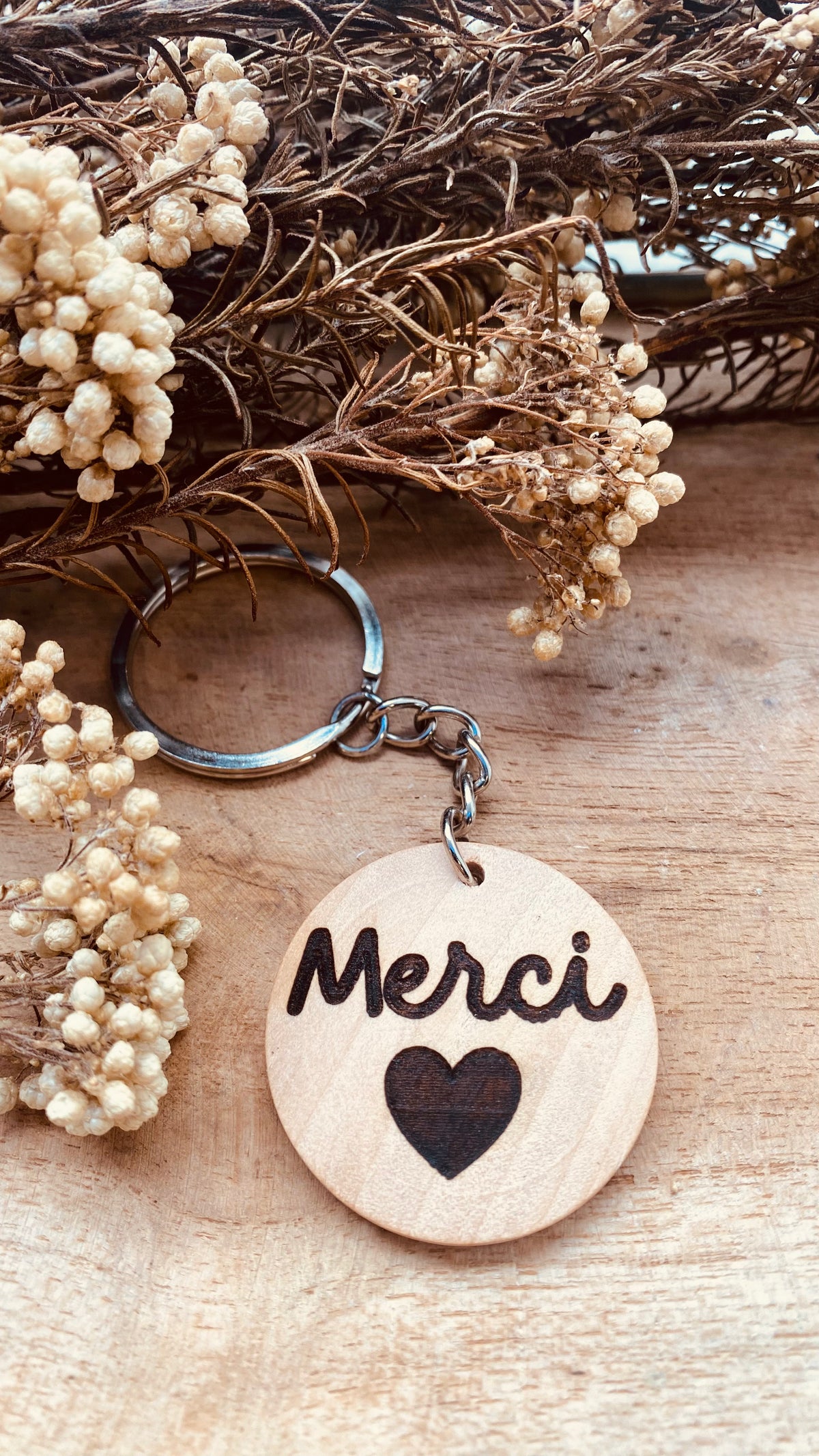 Porte clé en bois « Merci 🖤»