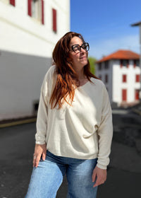 pull-femme-dos-imprime-tendance