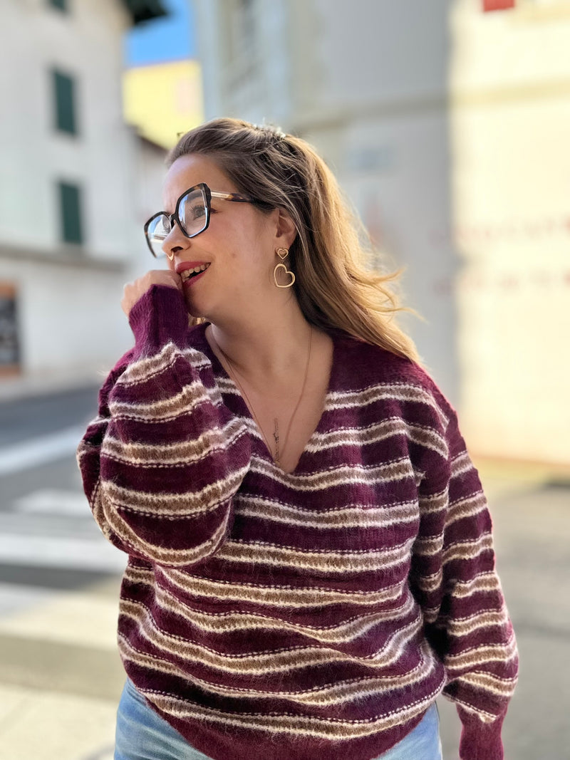 🍷 Pull "Léna" – Rayures bordeaux & douceur garantie