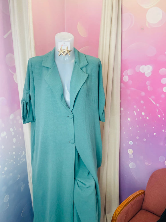 Look “Lagoon Breeze” – Le style frais, fluide et lumineux !