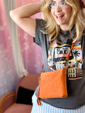 🧡 Pochette en VÉRITABLE peau – Orange vitaminé