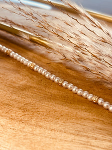 Bracelet en plaqué or . Divinité