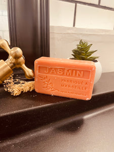 Savon  naturel . Jasmin